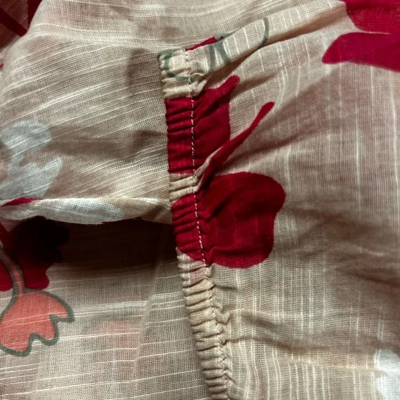 United Colors Of Benetton Floral Blouse - Pink and Red - Picture 7 of 7